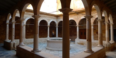 claustre 